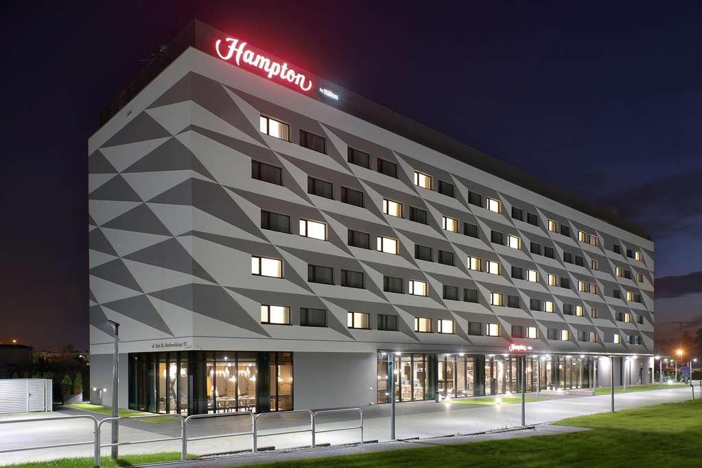 Hampton By Hilton Krakow Airport Hotel Balice Ngoại thất bức ảnh