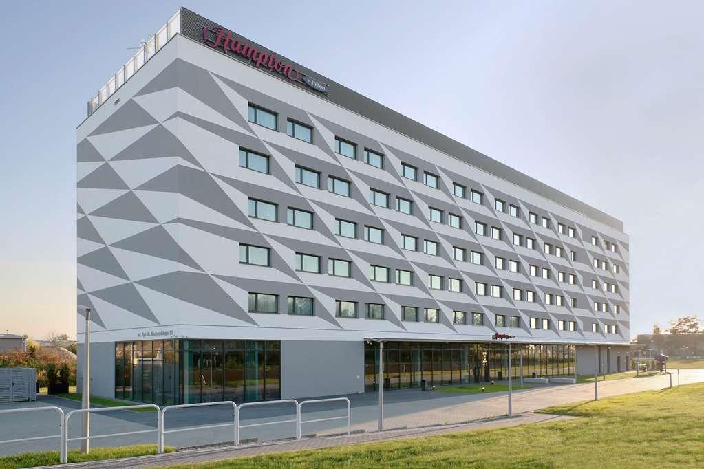 Hampton By Hilton Krakow Airport Hotel Balice Ngoại thất bức ảnh