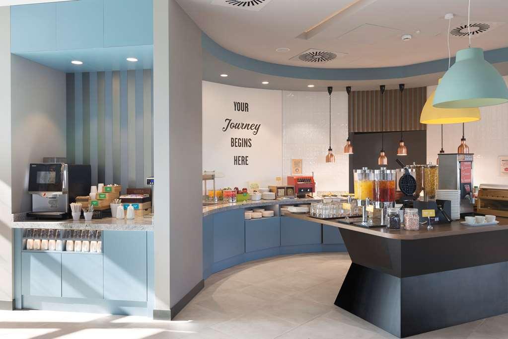 Hampton By Hilton Krakow Airport Hotel Balice Ngoại thất bức ảnh